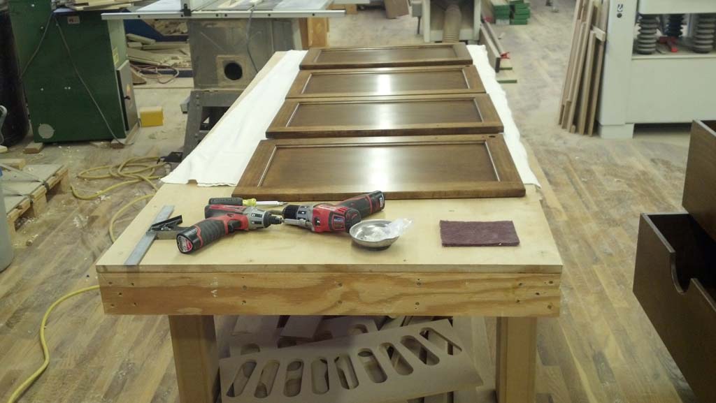 Lower doors